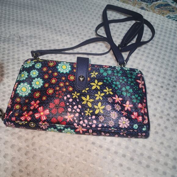 SAKROOTS EUC LARGE FLORAL CELLPHONE WALLET CROSSBODY BAG - Picture 3 of 4